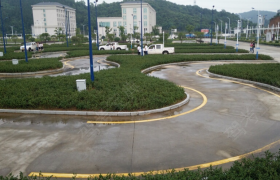 九江百盛驾校
