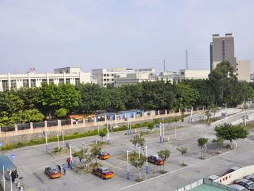广仁驾校