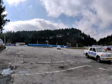 平远驾校