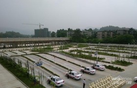 钦州国大驾校