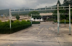 红河哈尼族彝族自治州石屏驾校