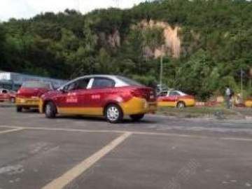 东晟驾校