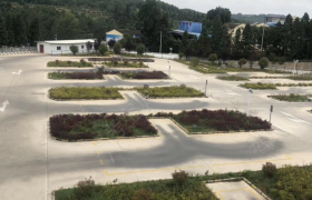 昆明明辉驾校