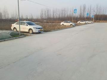 华新驾校