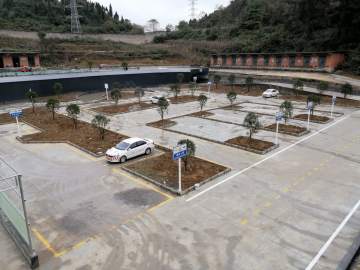 龙舰驾校