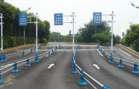保定顺城驾校