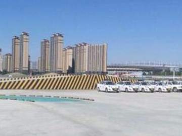 沧县兴济镇驾校