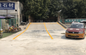 深圳粤港驾校