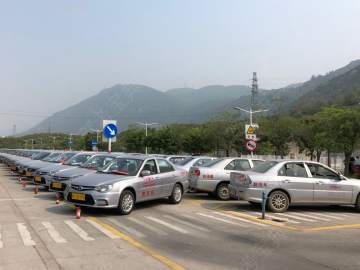 泉源驾校