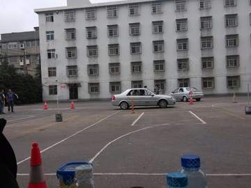 顺鑫驾校