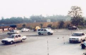 铜仁阳光驾校