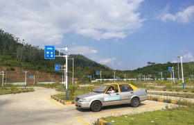 深圳畅通驾校