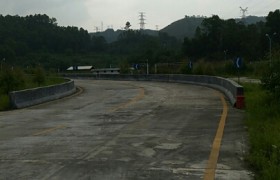 云浮三和驾校