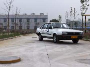 东区驾校