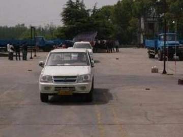 凤龙驾校