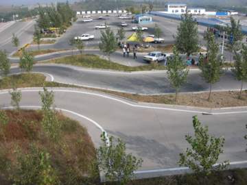 阳光驾校