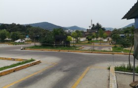襄阳向往驾校