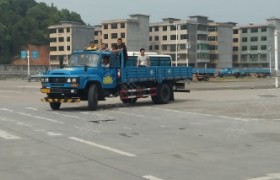 宜春泰极驾校