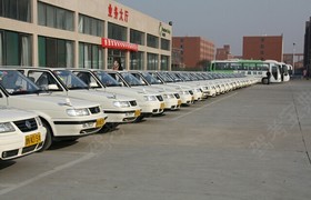 来宾华通驾校
