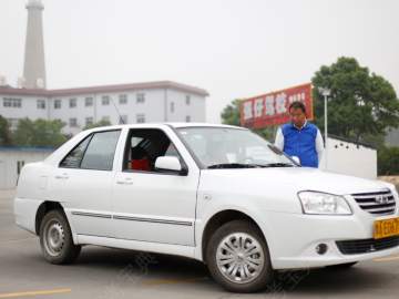 强仔驾校