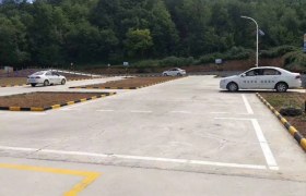 平凉伟达驾校