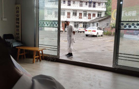 自贡安捷驾校