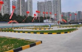 贵阳贵阳黔湖驾校