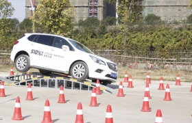 昌吉回族自治州新威驾校