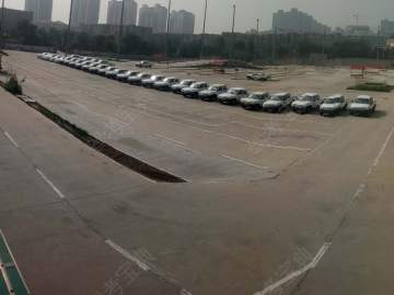 优路驾校