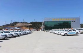 黔南布依族苗族自治州金桥驾校