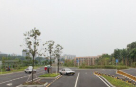 上海高校驾校