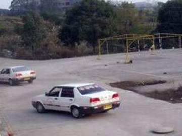 雄鹰驾校