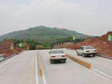 鉴阳驾校