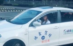 岳阳鸿鑫驾校