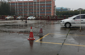 上海福赐驾校