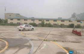 黄冈宏华驾校