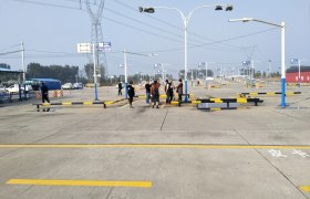 保定鸿盛驾校