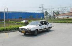 重庆路缘驾校
