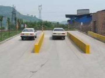 路缘驾校