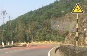 重庆莹鸿驾校