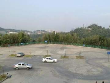 路通交通驾校