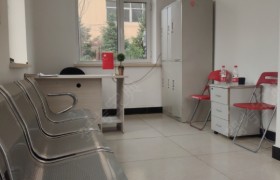 沈阳龙奔驾校